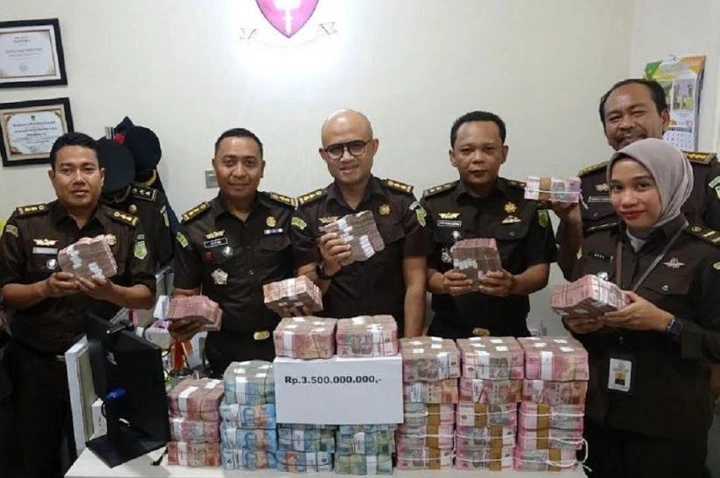 Tersangka Korupsi DD di Padangsidimpuan Kembalikan Rp3,5 Miliar ke Kejati Sumut