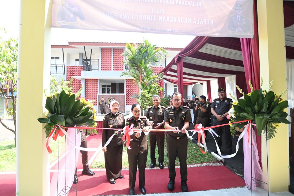 Kajati Jabar Kunker ke Kejari Depok dan Bogor