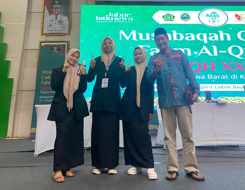 Putri Kades Ciudian Bersinar di MTQ Cabang Fahmil Qur’an Tingkat Provinsi