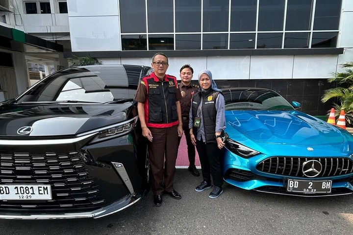 Kejati Bengkulu Sita Rumah dan Mobil Mewah Bos Tambang, Rugikan Negara 500 M