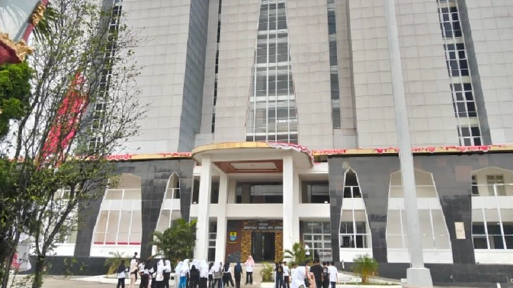 Dugaan Korupsi Gedung Setda Cirebon Rp32,4 Miliar, Kejari Tetap kan Tersangka