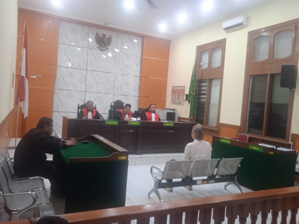 Hakim vonis RR 4 Tahun Bui Kasus Penipuan Property